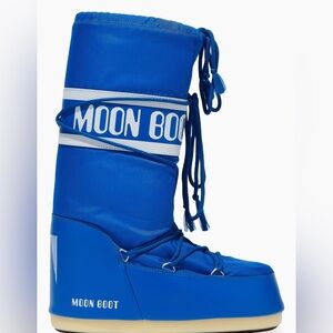 Moon Boot Logo Printed